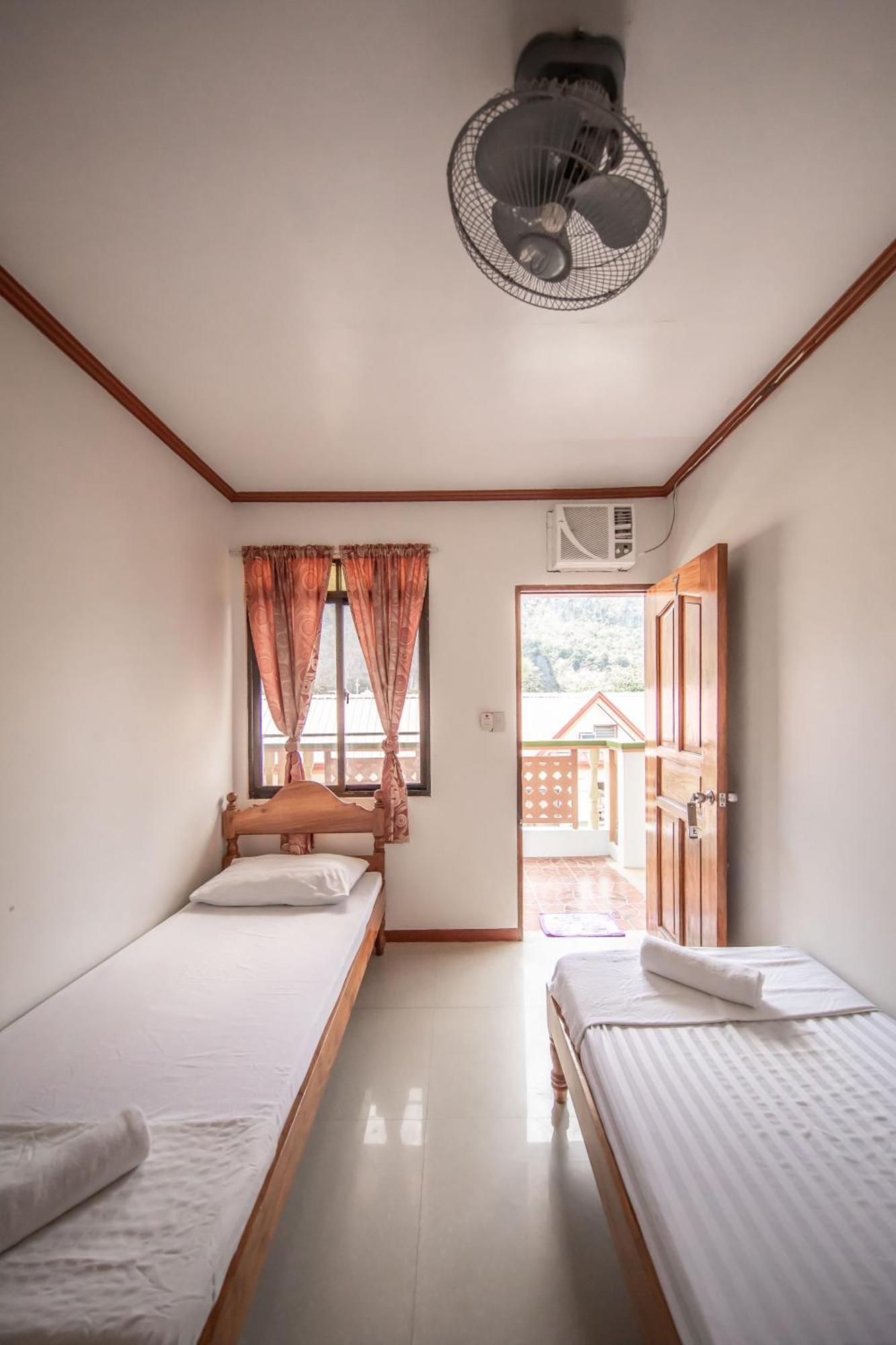 Zaniya'S Pension Langi-langiban Exterior photo